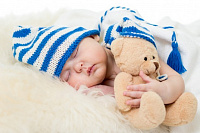 «Как высыпаться с младенцем с рождения до 6 месяцев»